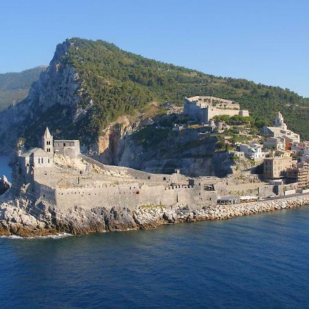 Supercasona Pratica Villa Sarzana Eksteriør bilde